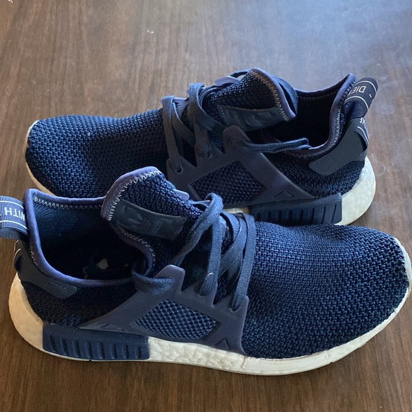 Adidas women's Die Weltmarke Mit den 3 streifen size 8.5 in navy and white. - Picture 3 of 7